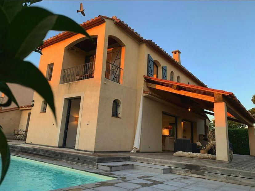 Le Petit Bali Spacieuse Villa Pour 8 Avec Piscine Сен-Киприен Екстериор снимка
